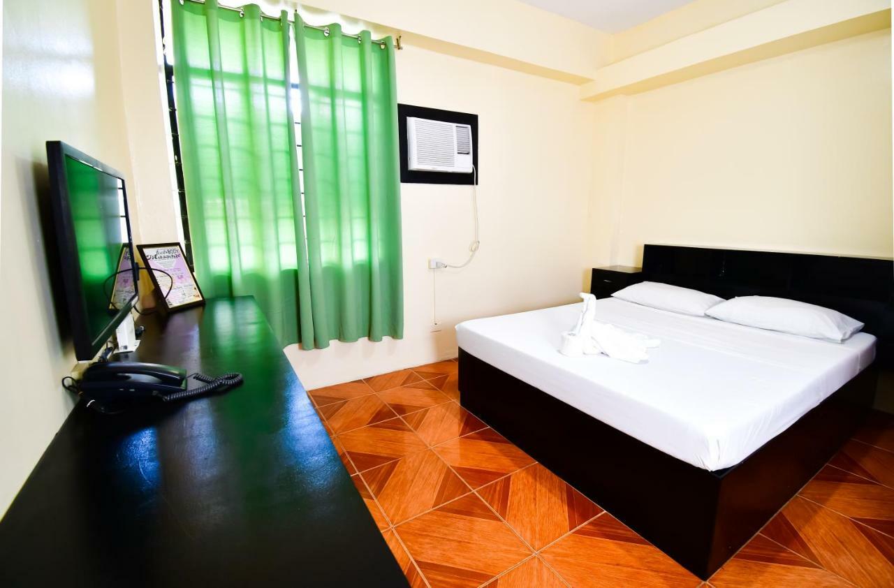 Casa Blanca Apartment มะนิลา ภายนอก รูปภาพ