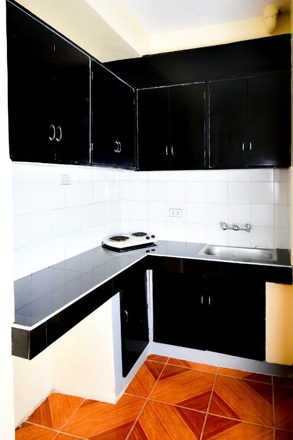 Casa Blanca Apartment มะนิลา ภายนอก รูปภาพ
